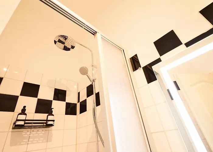 Apartment Am Schlossparkcenter - Abc362 *